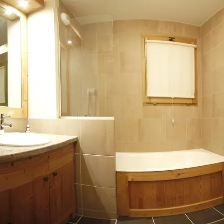 Vacanceole - Residence Goleon -Val Ecrins * Les Deux Alpes